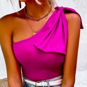 One Shoulder Bow Top